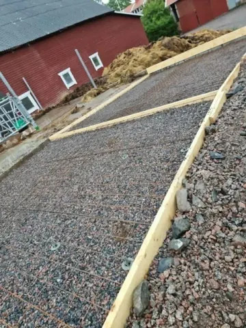 Grusgång med kantstod - mark- och anläggningsarbeten